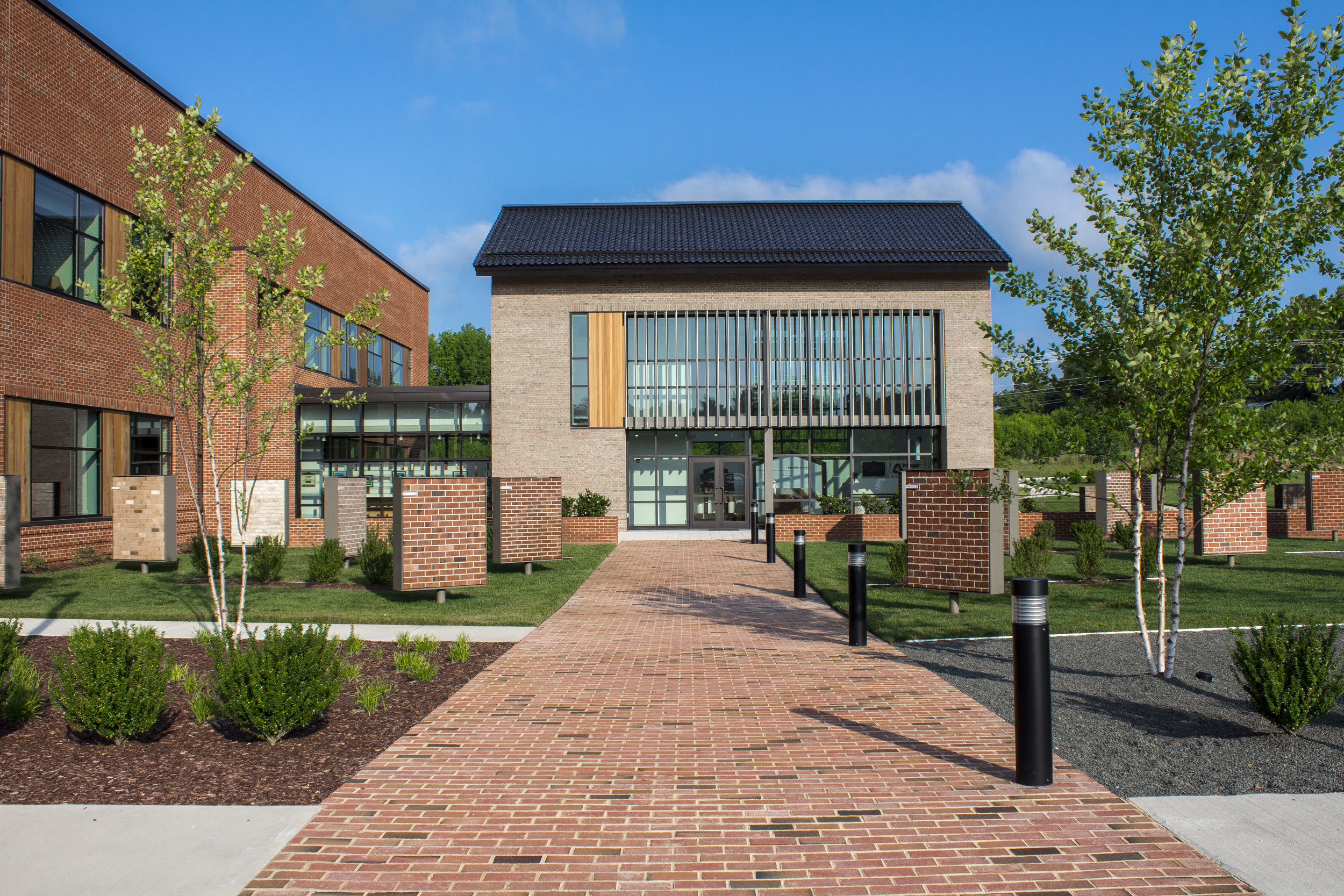 Flashed Paver | Modular Size | Gray Grout | Wadesboro Plant